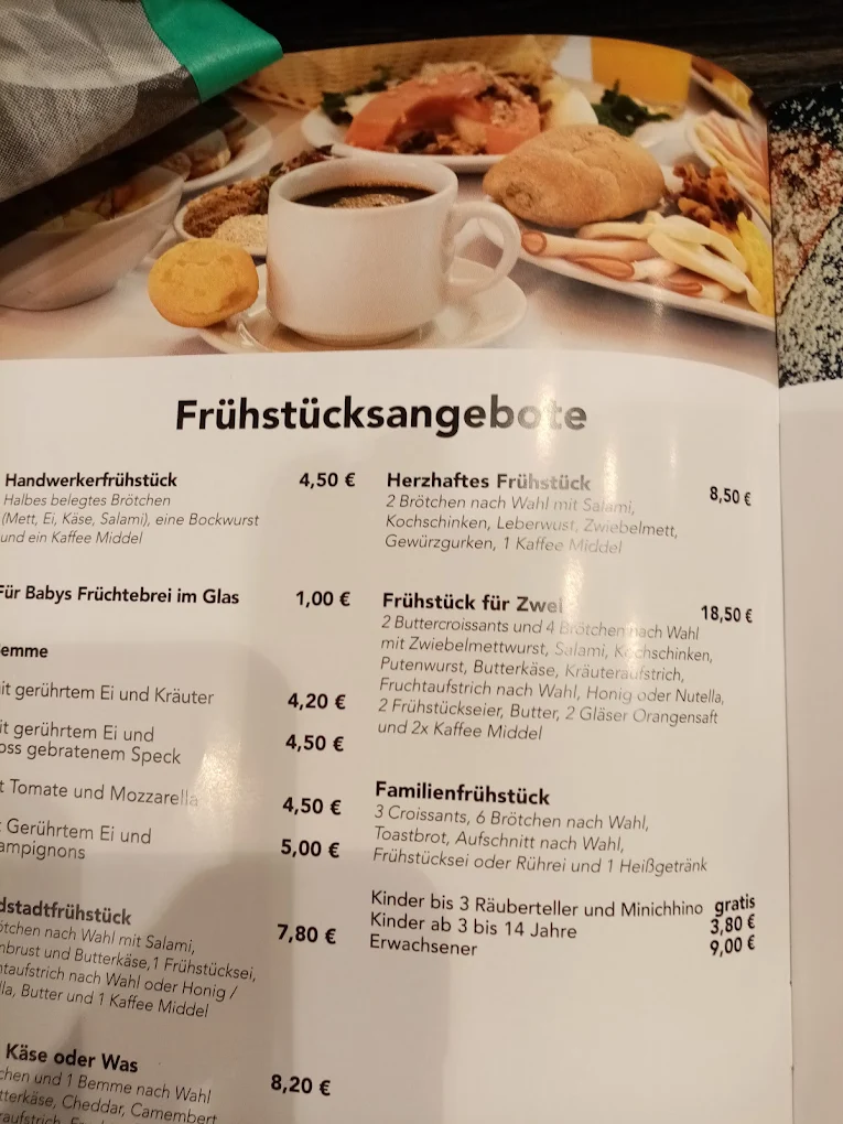 Nancys Café Snacks und Eis menu 2